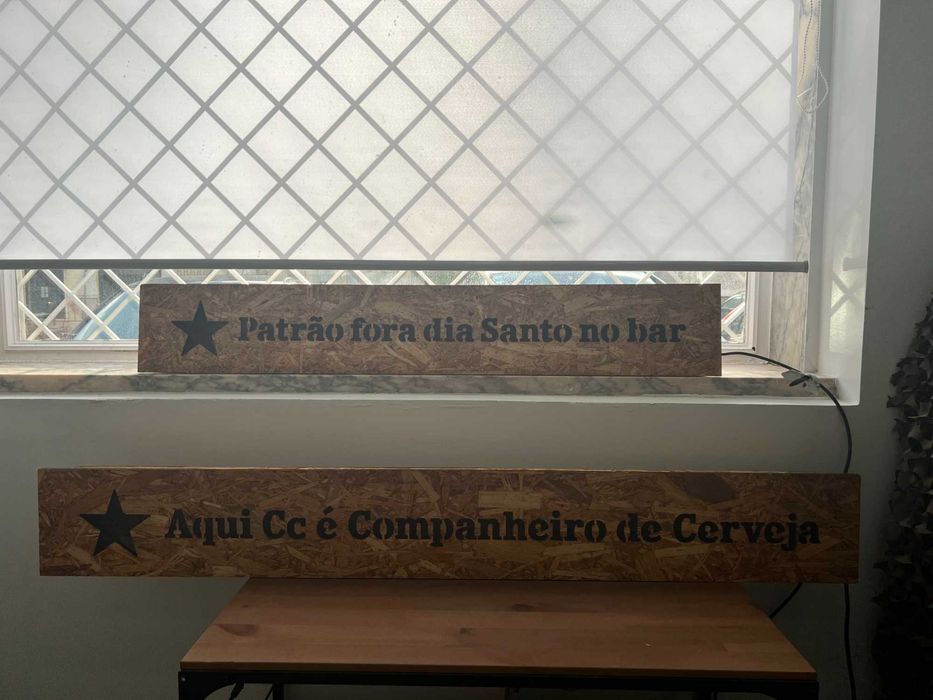 Placa decorativa "Aqui Cc é Companheiro de Cerveja" (com iluminação)
