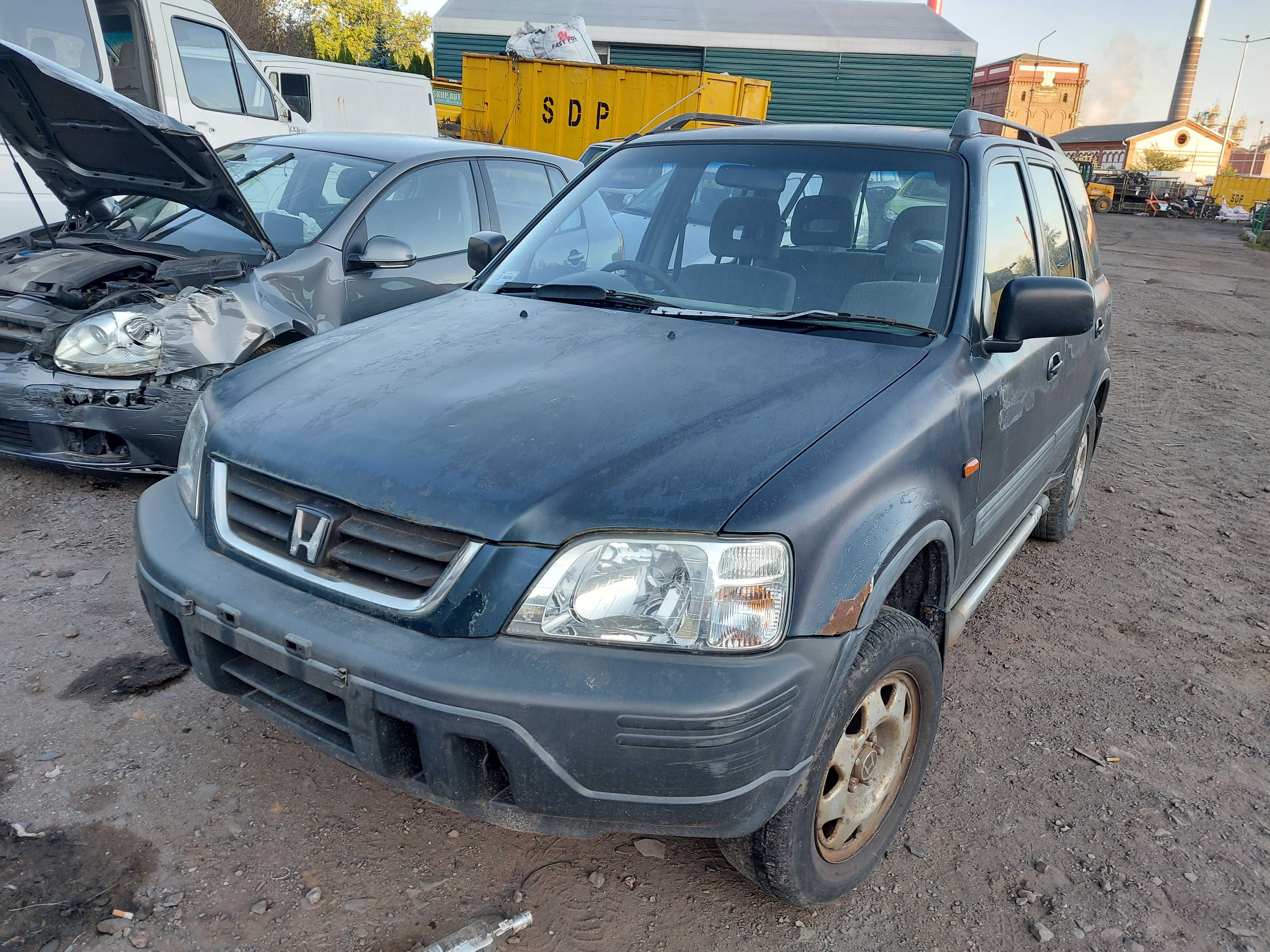 Honda CR-V 1998' 2,0 16V zderzak przedni FV części/dostawa