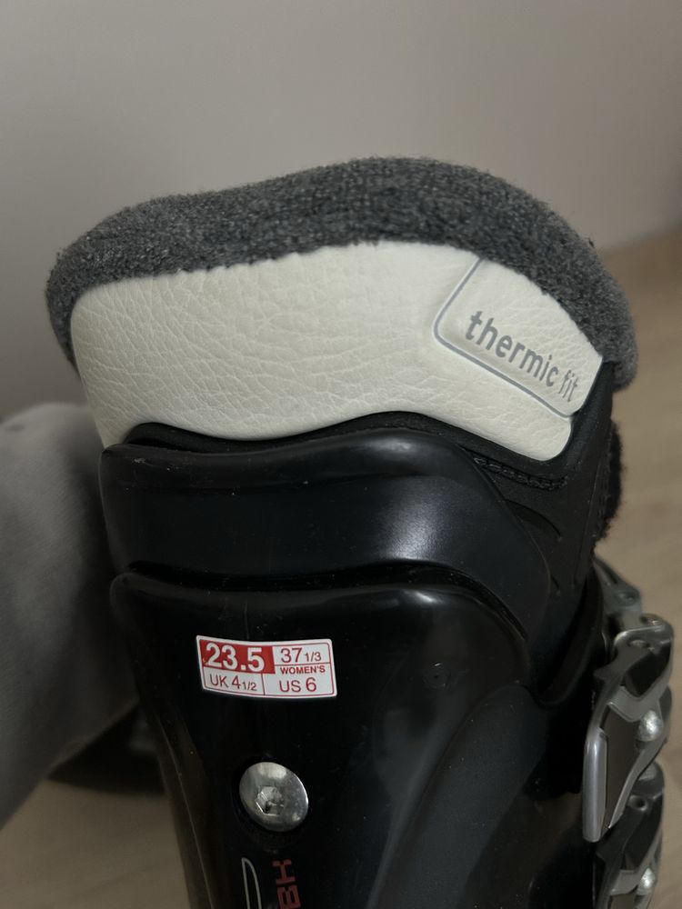 Buty narciarskie Salomon 37 1/3 23,5 cm damskie thermo fit