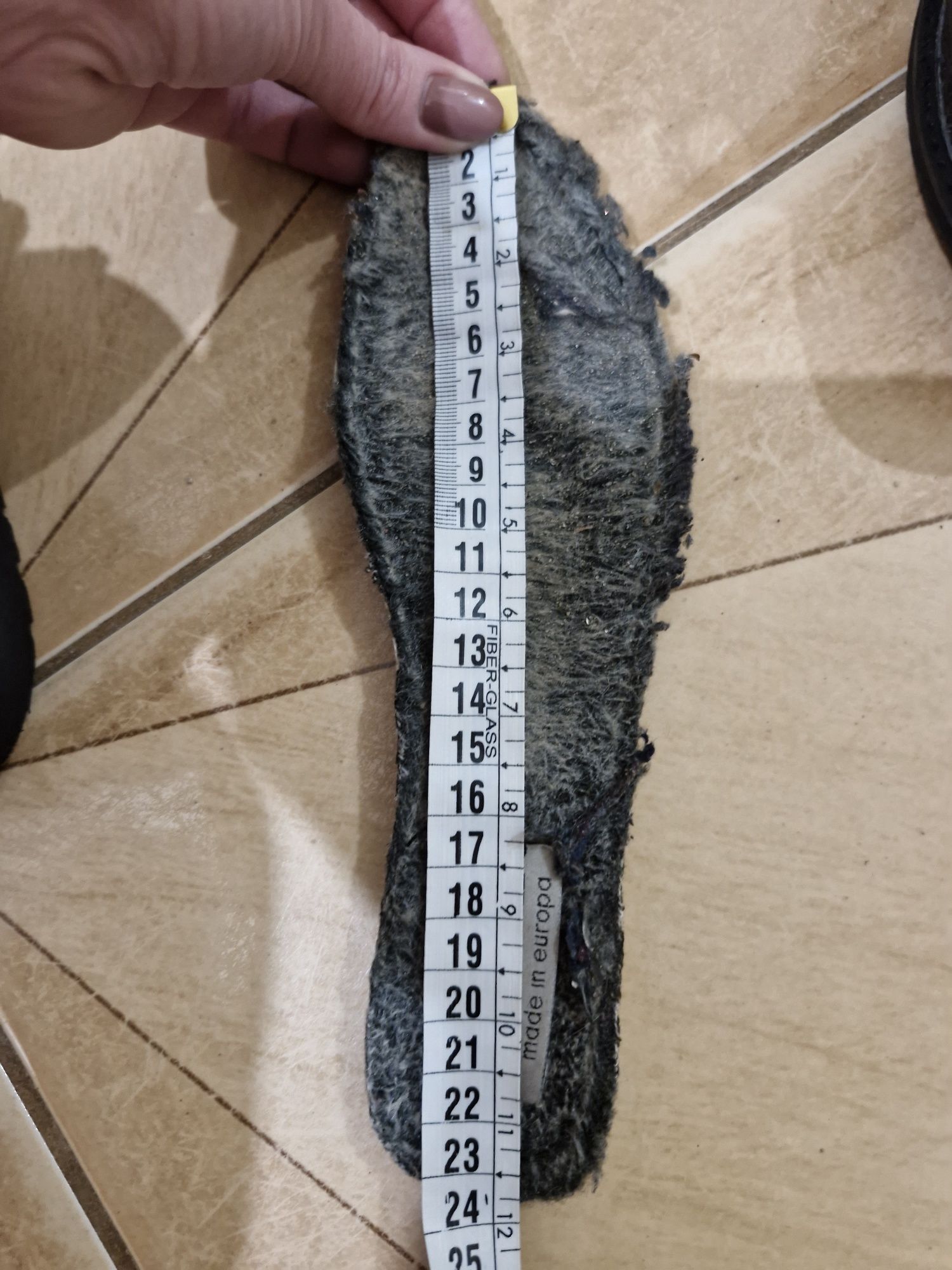 Продам сапоги на мальчика р.36
