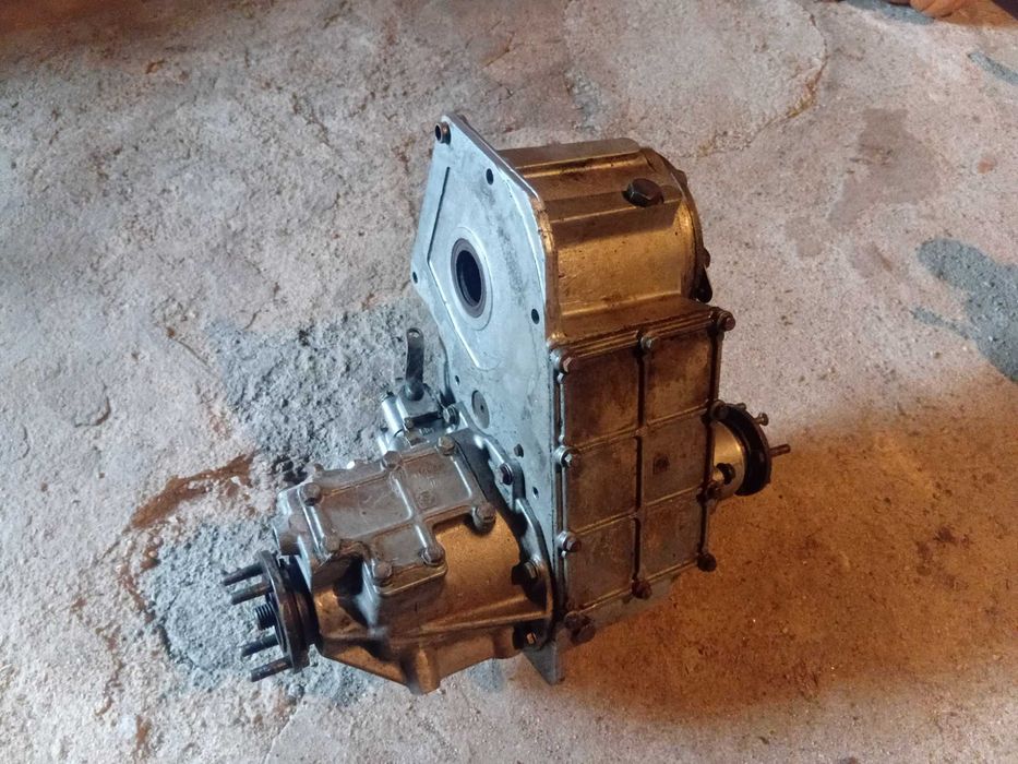 Caixa transferências Land Rover