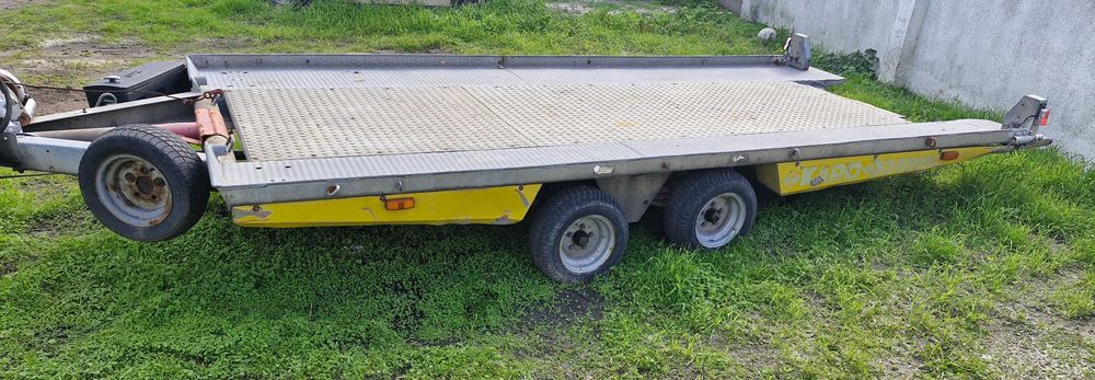 Plataforma/Reboque basculante Karo
