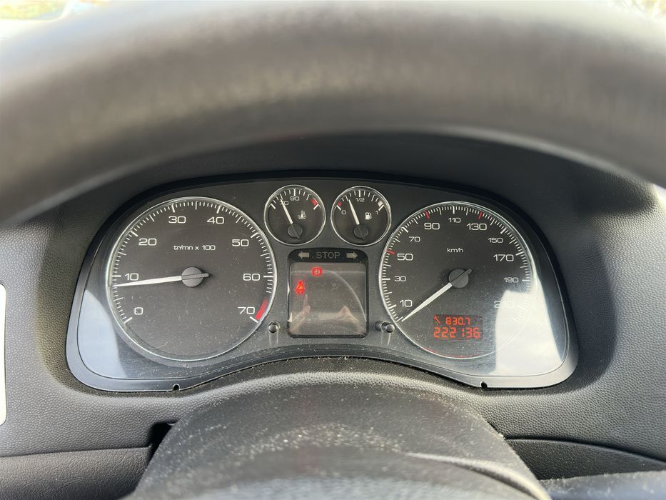 Peugeot 307 1.6  benzyna 2007