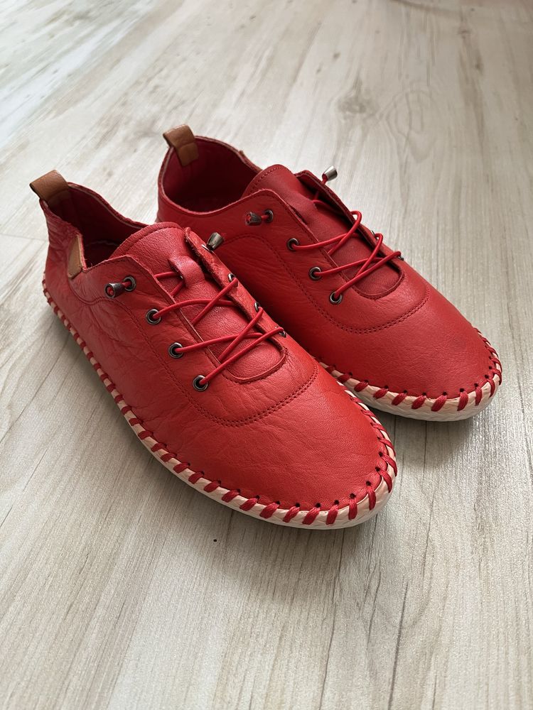 Жіночі туфлі/ мокасини Lunar Leather