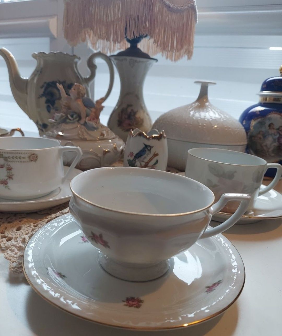 Filiżanka do herbaty  , PALT czechoslovakia,  porcelana kwiaty
