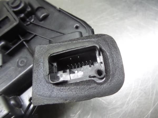 Fechadura / fecho porta trás esquerdo SEAT Arona (KJ7)