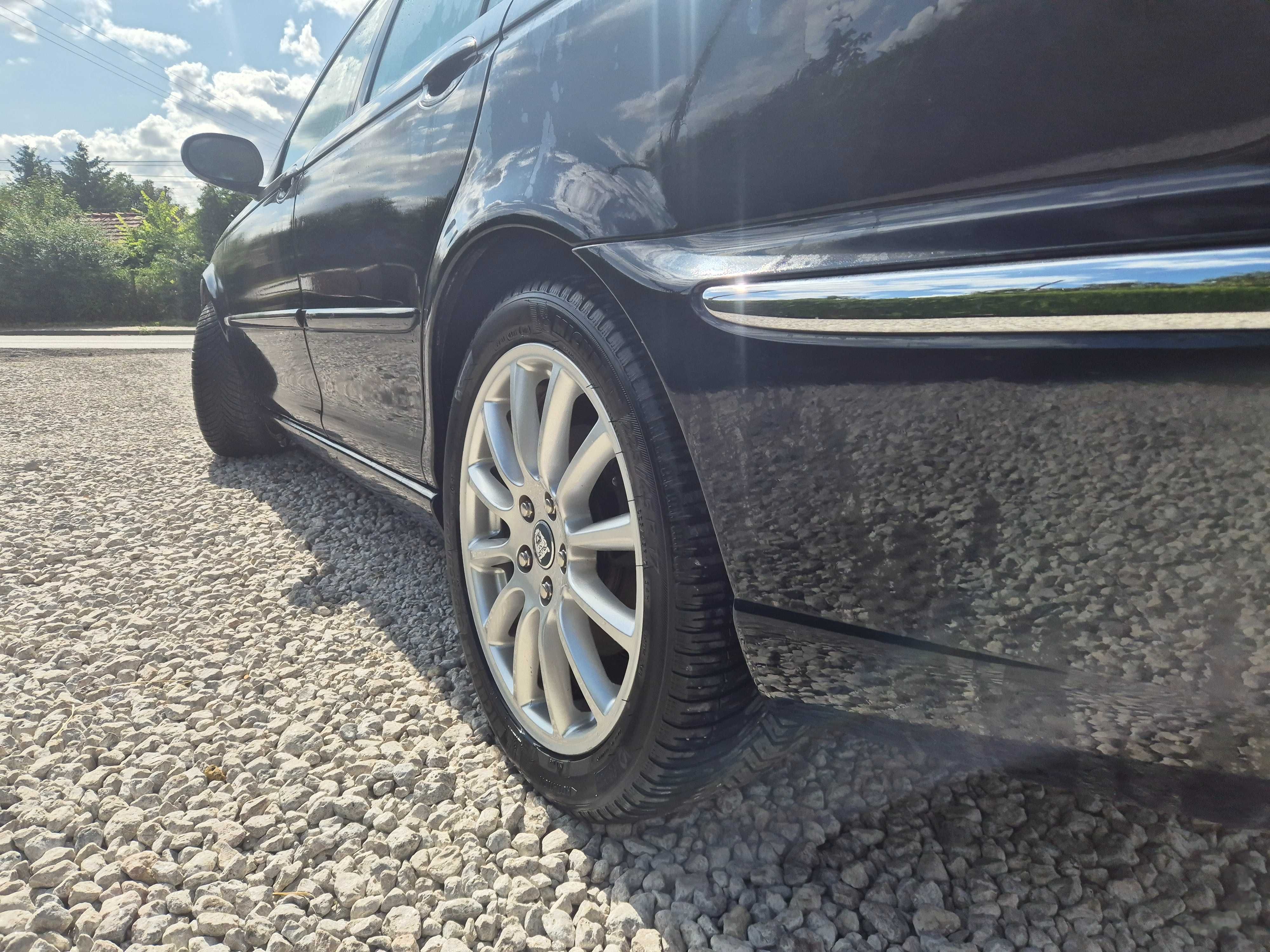 Jaguar X-TYPE niski przebieg, czujniki przód tył, skóra