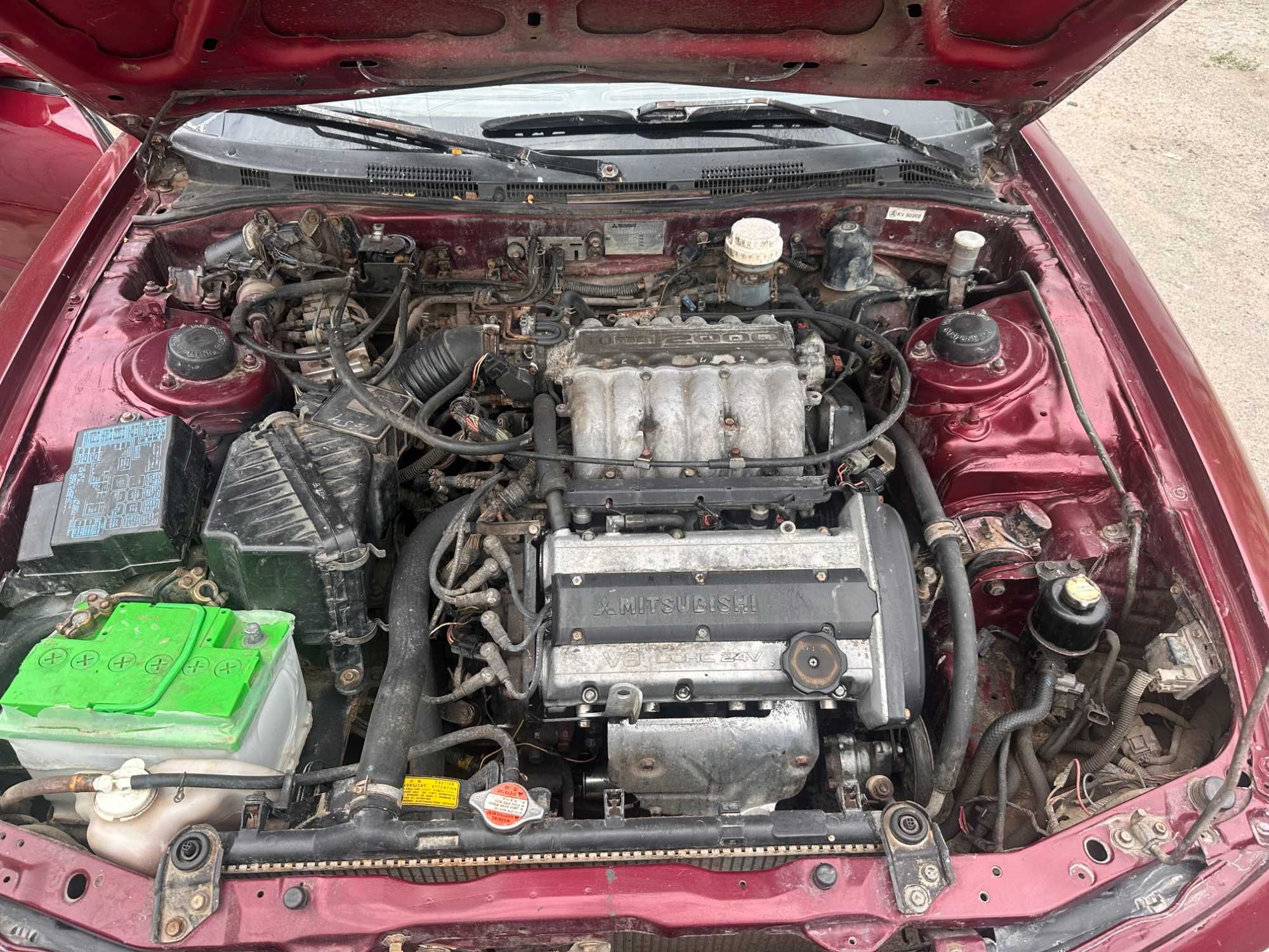 Mitsubishi Galant GT 2.0 V6 в хорошем состоянии на полном ходу