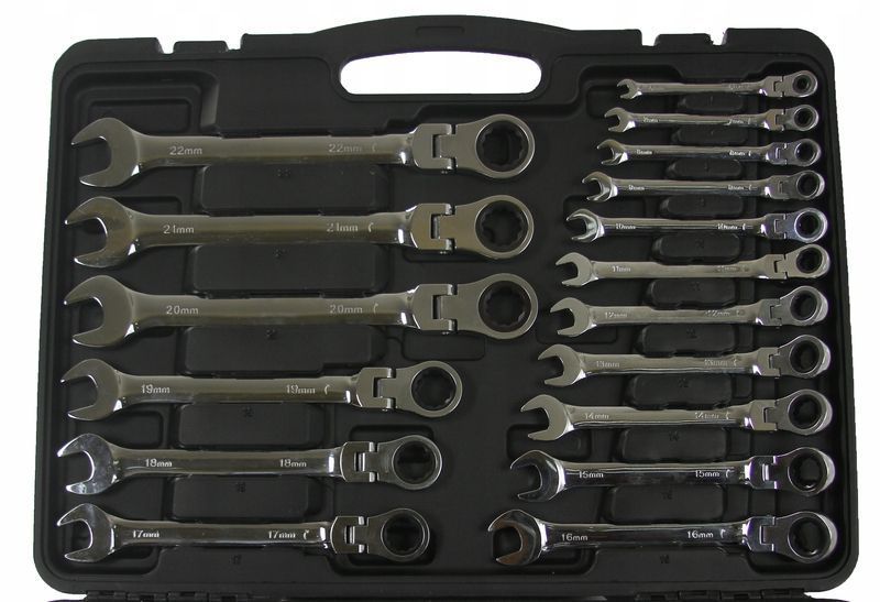 Zestaw Kluczy Płaskich Z Grzechotką Łamanych 6-32