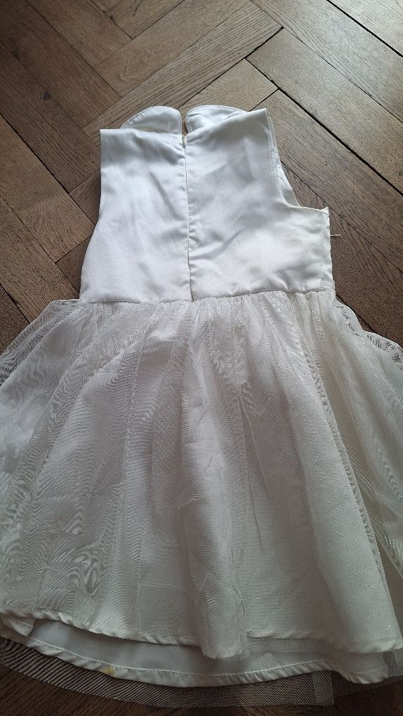 Elegancka Sukienka ecru 128 dla dziewczynki