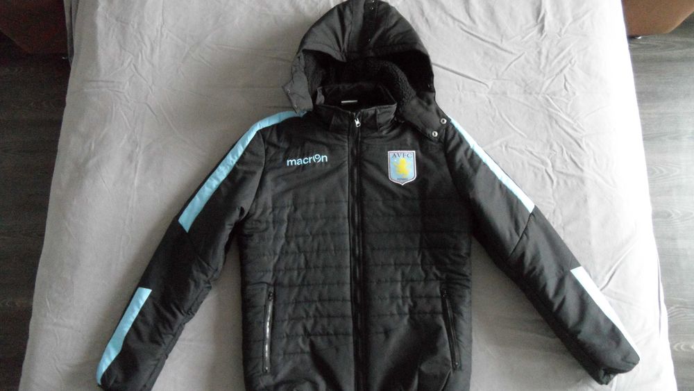 НОВАЯ оригинальная куртка FC ASTON VILLA р.50 ( L)