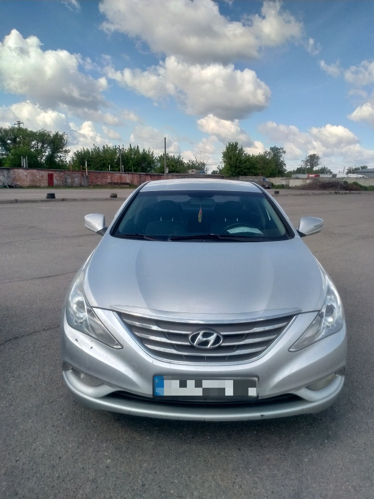 Продам Hyundai Sonata