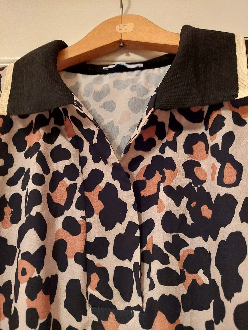 Elegancka bluzka w zwierzęcy wzór, Malecka, rozmiar 42
