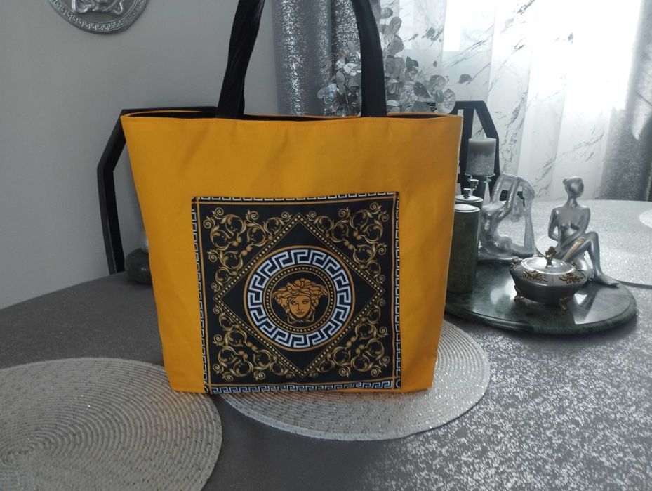 Duza torba shopper z wodoodpornego materialu z meduza Versace