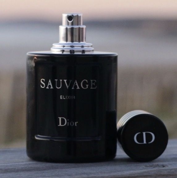 Perfume Dior Sauvage ELIXIR