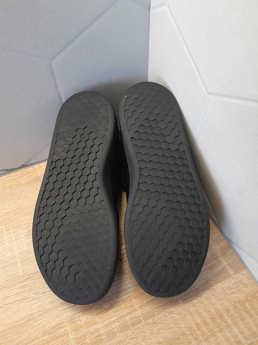 Кросівки дитячі adidas