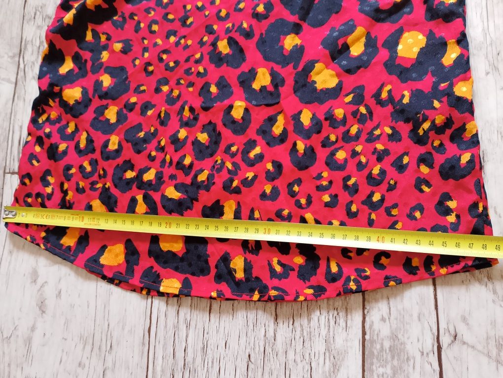 Top w zwierzęcy print Gestuz r.34
