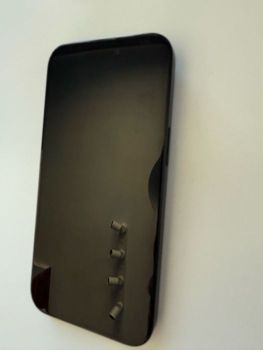 Iphone 15 w bardzo dobrym stanie