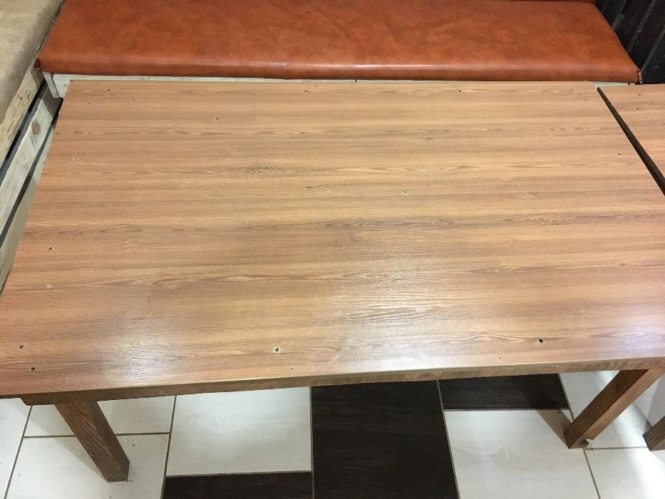 Продам стол для кафе, дома, дачи
