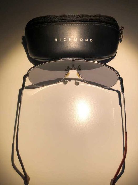Óculos de Sol John Richmond