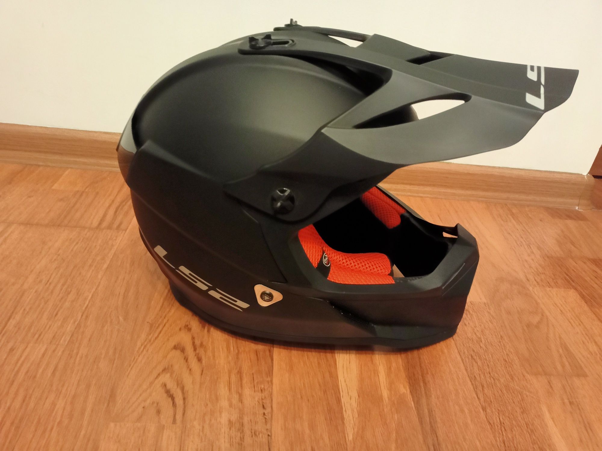 KASK LS2 MX437 FAST solid  matt black cross enduro XXS