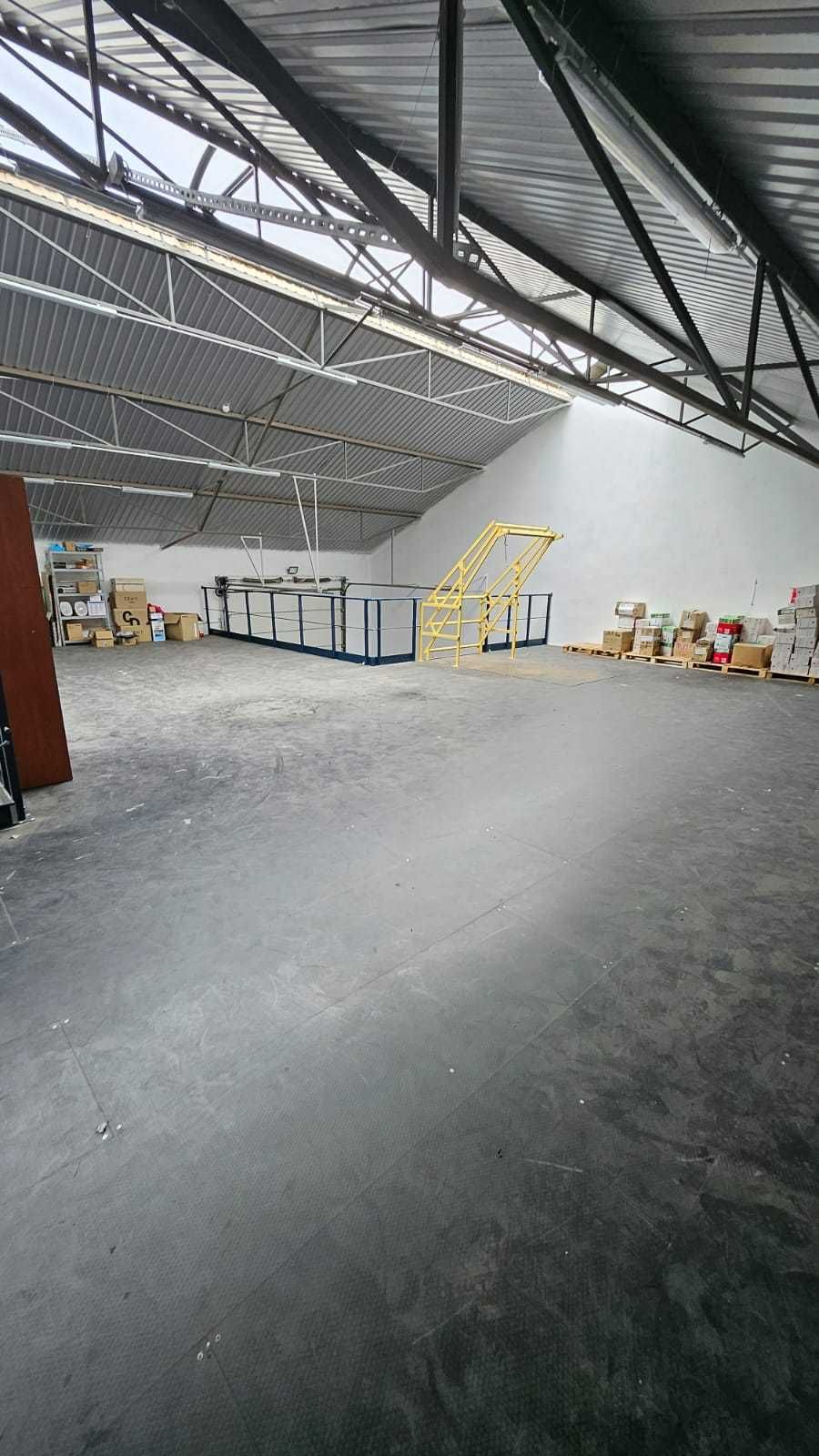 Budynek magazynowy, usługowy - 790m2 (170/312/170/130m2) + hala 200m2