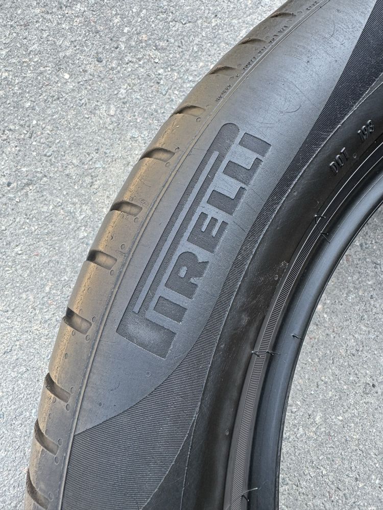 Шини 235/55R19-4шт Pirelli