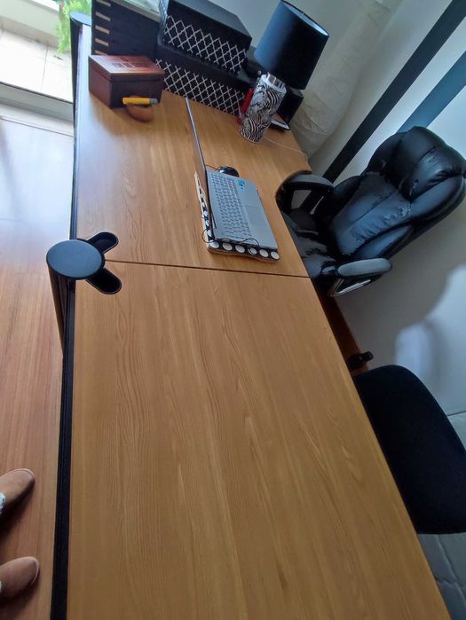 Secretária escritório