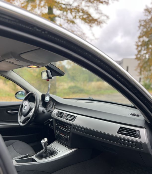 Bmw E90 2006r 2,0 LPG / Xenon / Klimatronik / Multifunkcja