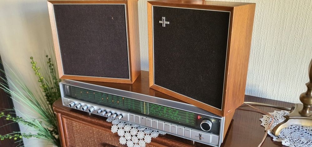 Amplituner PHILIPS 702 plus kolumny