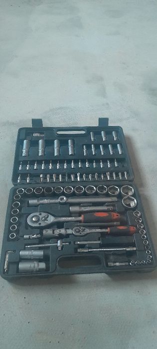 Набір головок...