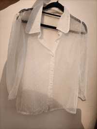Camisa branca com transparência