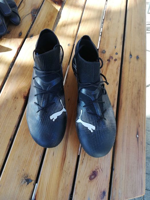 Korki Wkręty Puma czarne 44