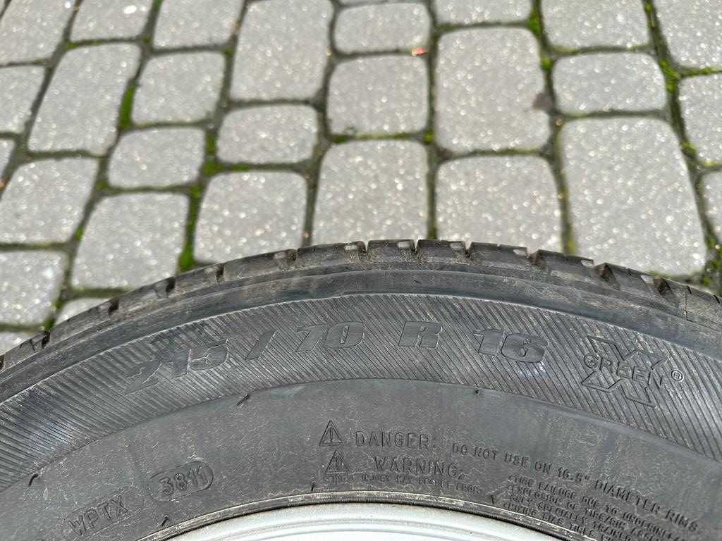 JAK NOWA Opona Michelin Latitude Tour HP - 215/70/16