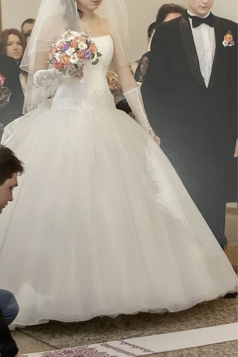 Свадебное платье