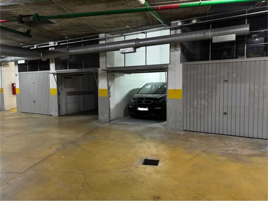 Garagem Box Charneca da Caparica