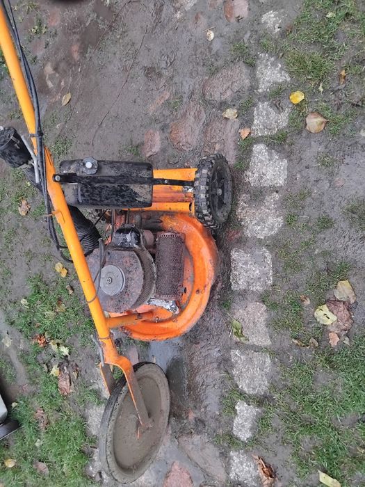 Traktorek john deere 188