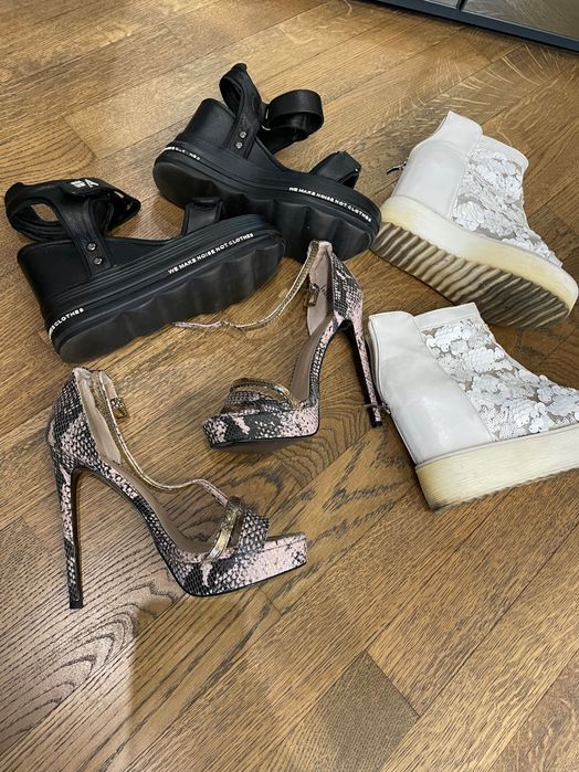 Босоножки Zara  туфли на платформе питон чёрные белые