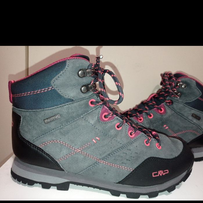 Брендові шкіряні  на мембрані трекігові зимові ботинки CMP р.39,25