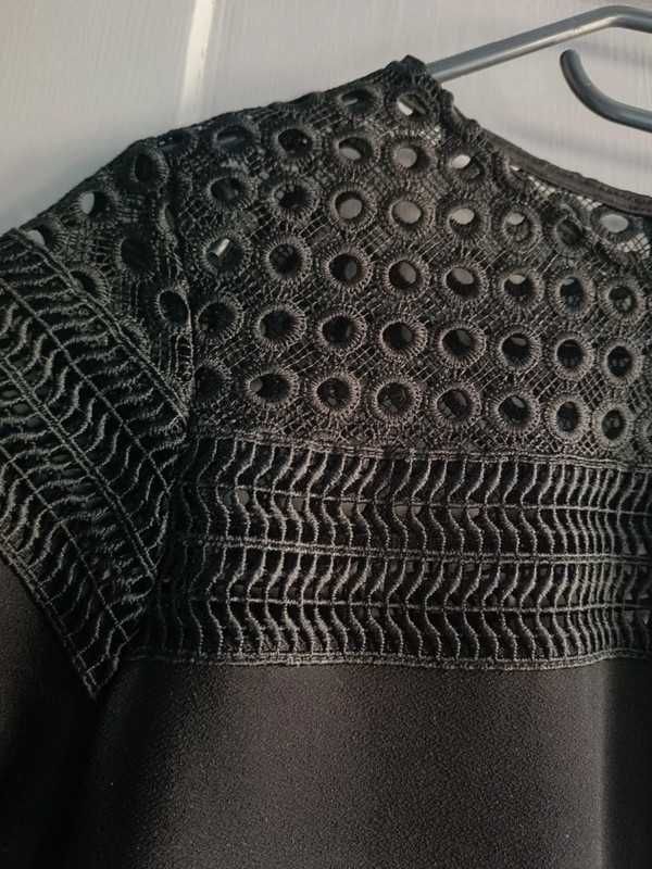 Elegancka czarna bluzka z ażurowym wzorem rozm S/m