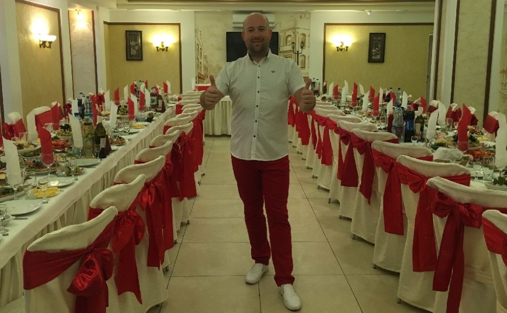 Ведучий Тамада на свято Музика на Весілля Ювілей