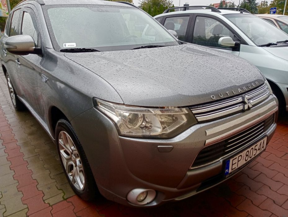 Mitsubishi Outlander III Phev 2.0 hybryd plug-in.