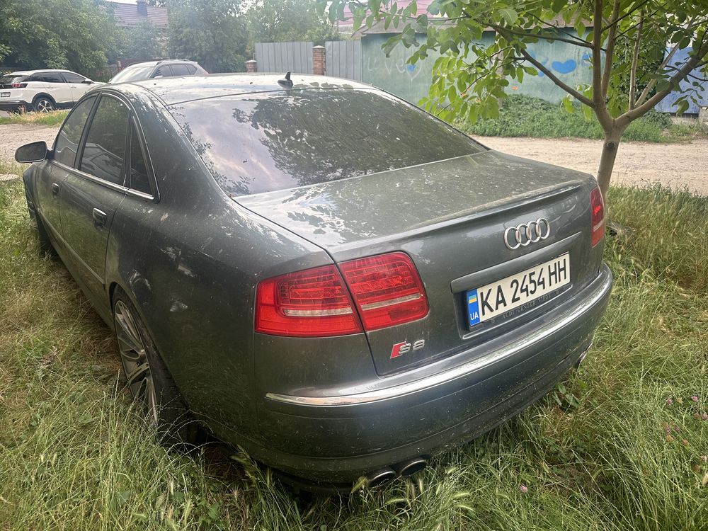 Audi s8 D3 v10 5.2 бензин вайбер чи телеграм