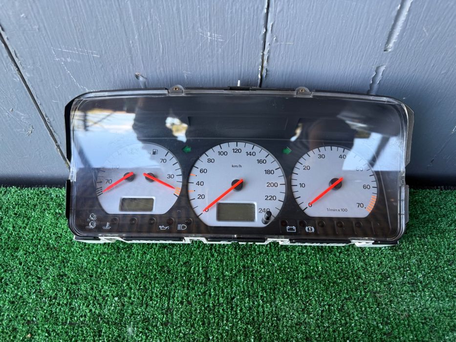 Стоп/задній ліхтар Volkswagen Passat B5/ пасат б5