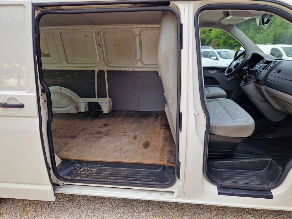 Bus VW Transporter T5 Long HAK 3 osob Wynajem Wypożyczalnia Łódź Górna