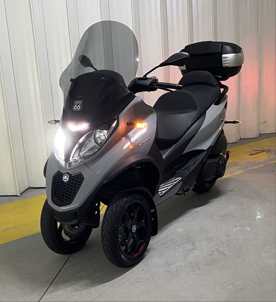 Piaggio MP3 500 HPE  2021  5 Mil km