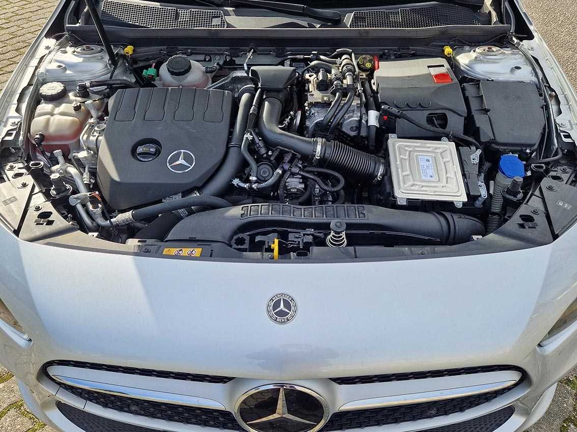 Mercedes A250e Progressive Limousine Full Extras