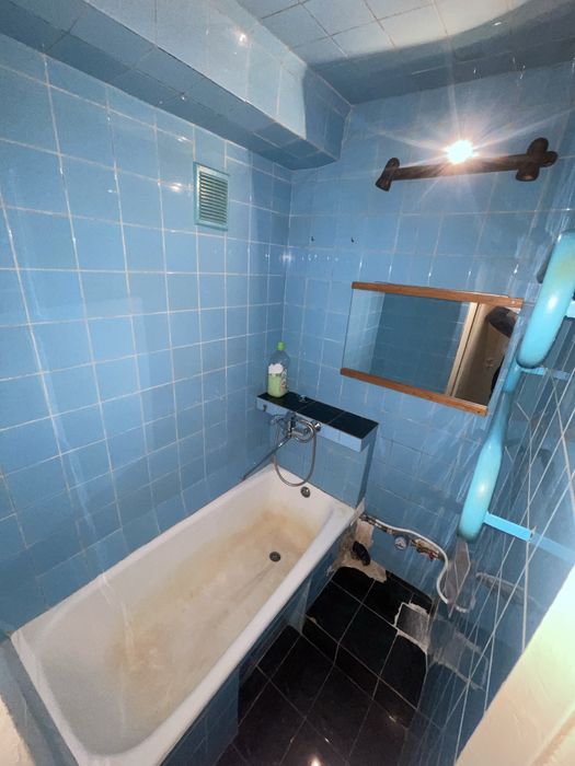 Продаж квартири в Києві біля метро Житомирська