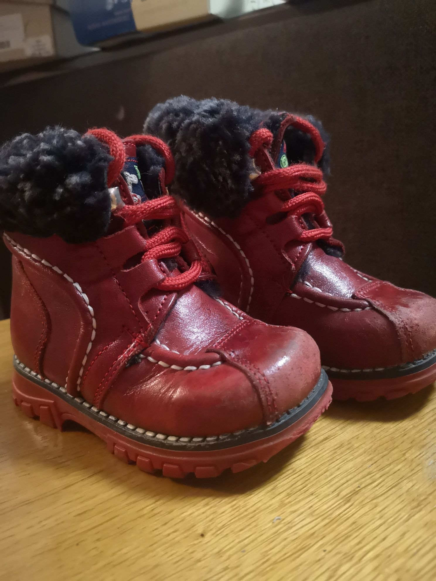 Зимние ботинки для мальчика или девочки