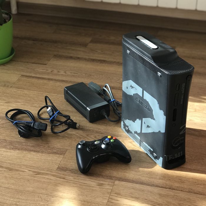 Xbox 360 (250GB) Limited Edition